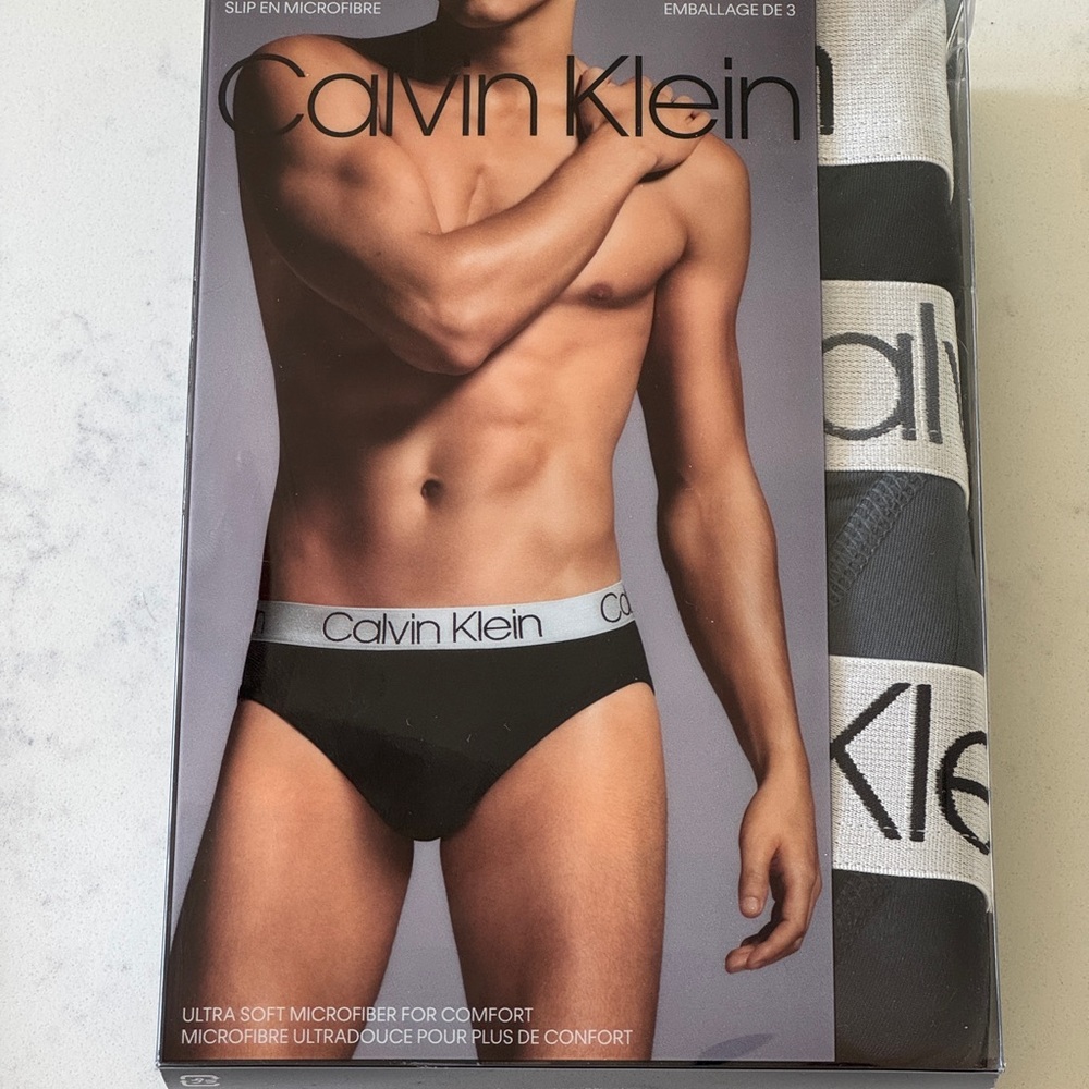 Calvin Klein Men's Microfiber Hip Briefs